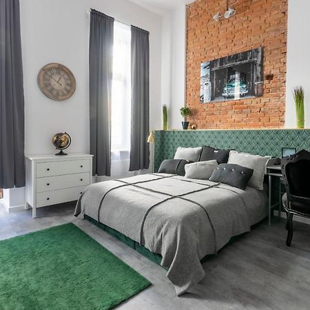 18 Apartamenty Manufaktura Centrum Miasta Legionow 18 Parking Bezplatny Łódź Buitenkant foto