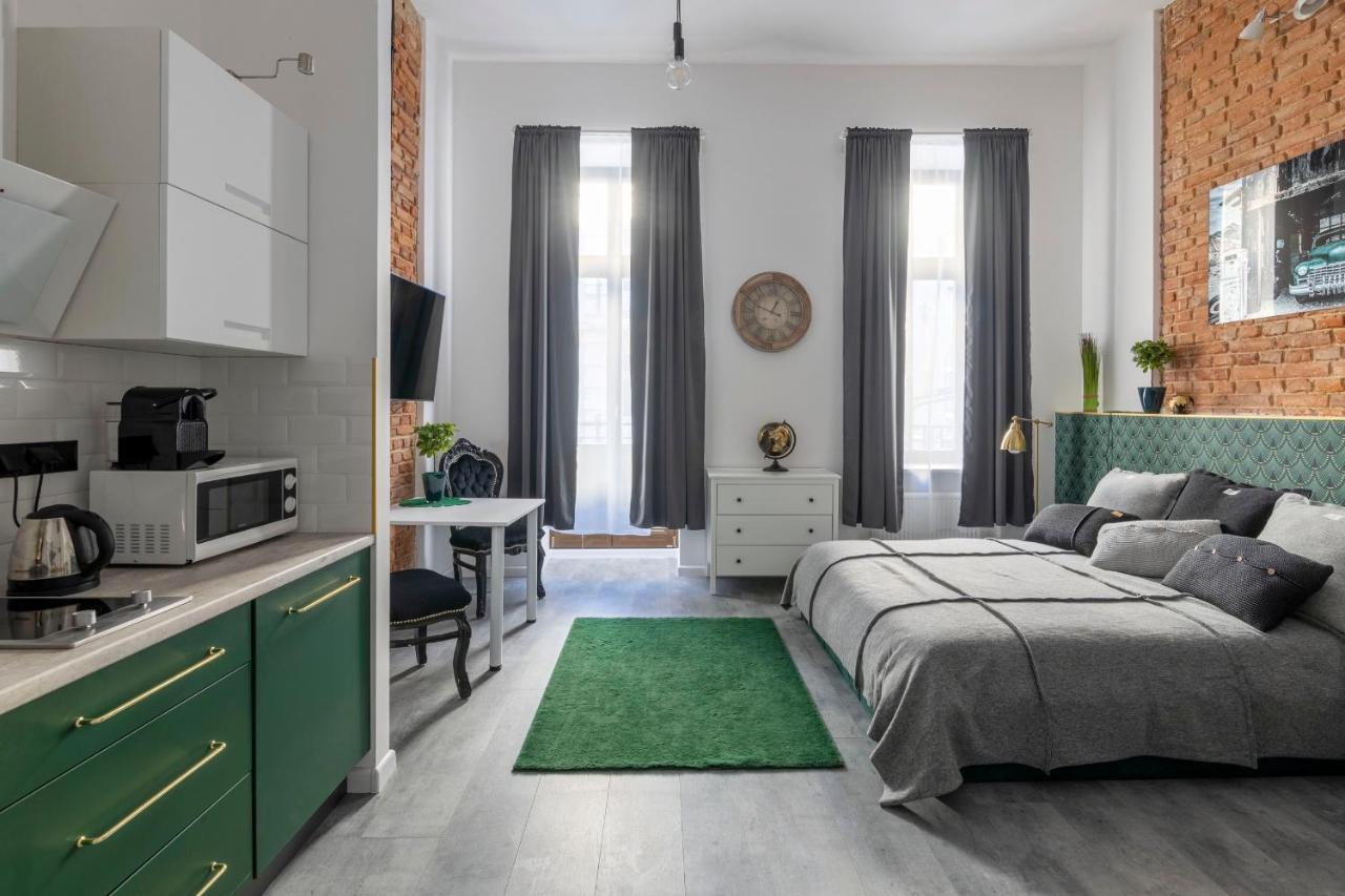 18 Apartamenty Manufaktura Centrum Miasta Legionow 18 Parking Bezplatny Łódź Buitenkant foto