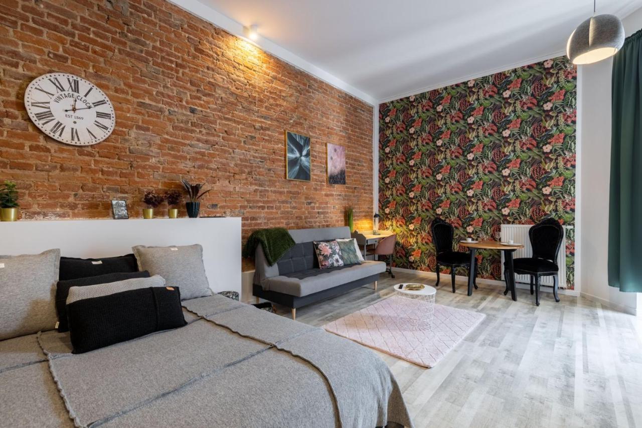18 Apartamenty Manufaktura Centrum Miasta Legionow 18 Parking Bezplatny Łódź Buitenkant foto